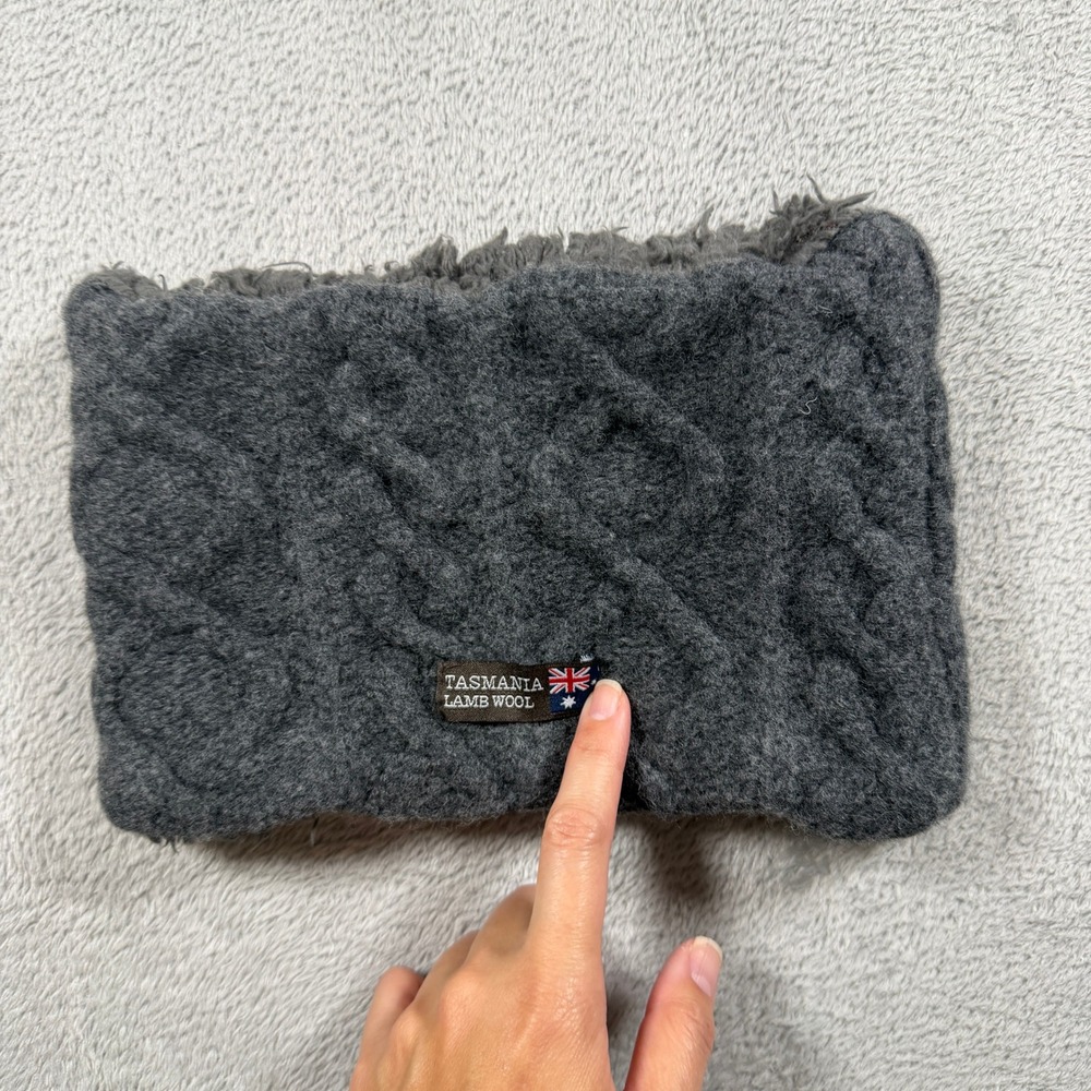 Tasmania Lamb Wool Cable Knit Neck Warmer Unisex One Size Gray Fleece Lined